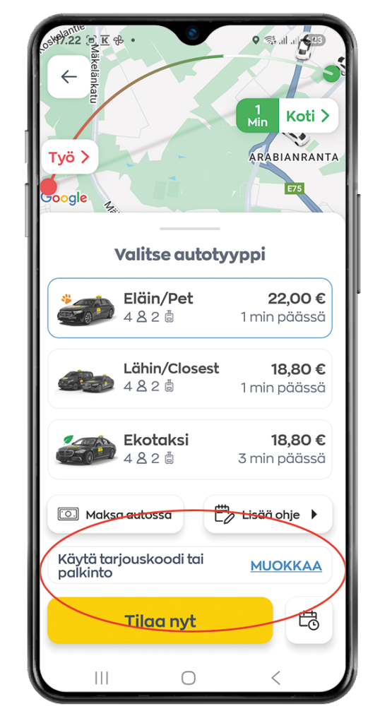 Sovelluksen tilaussivu, jossa ympyröity 'käytä tarjouskoodi tai palkinto' -teksti ja sana 'muokkaa', jota painamalla asiakas voi käyttää tarjouskoodeja ja palkintoja